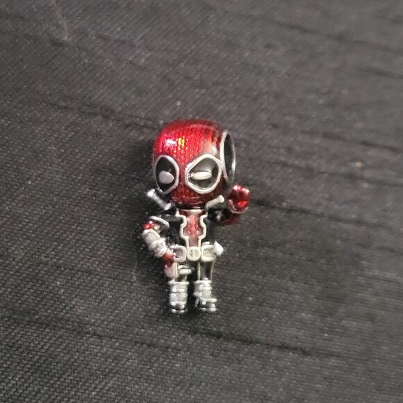 Deadpool Marvel Bracelet Bead Charm - Picture 3 of 4